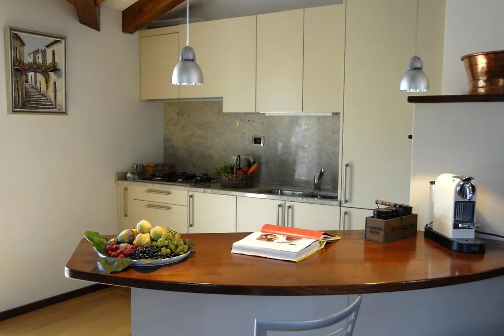 Alveluu Ristorante E Suites Tremezzo Italy