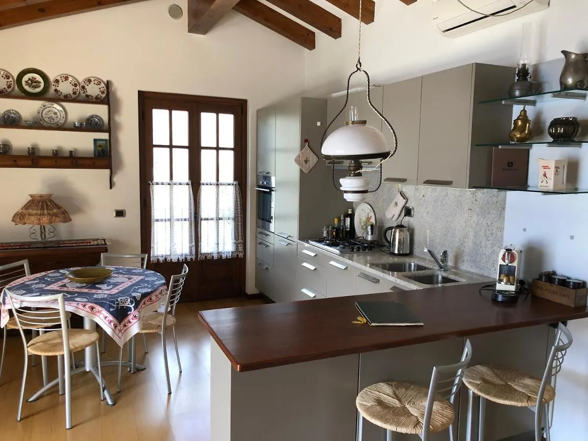 Alveluu Ristorante E Suites Tremezzo 0*,