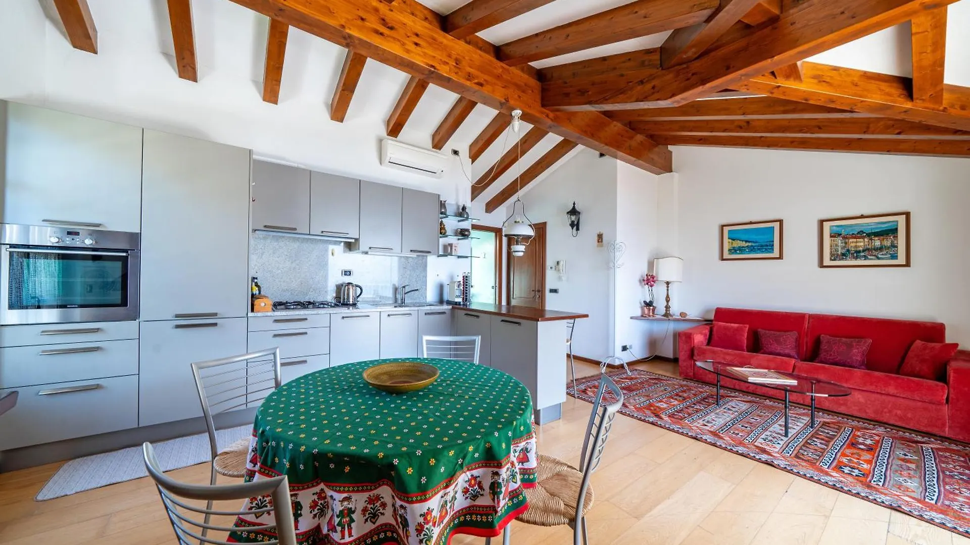 Alveluu Ristorante E Suites Tremezzo 0*,